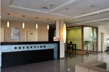 Rumunjska Hotel Târgu Mureş, Eksterijer